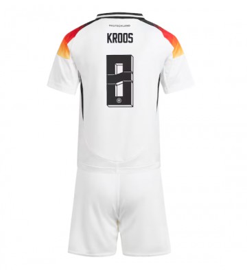 Tyskland Toni Kroos #8 Hemmaställ Barn EM 2024 Kortärmad (+ Korta byxor)